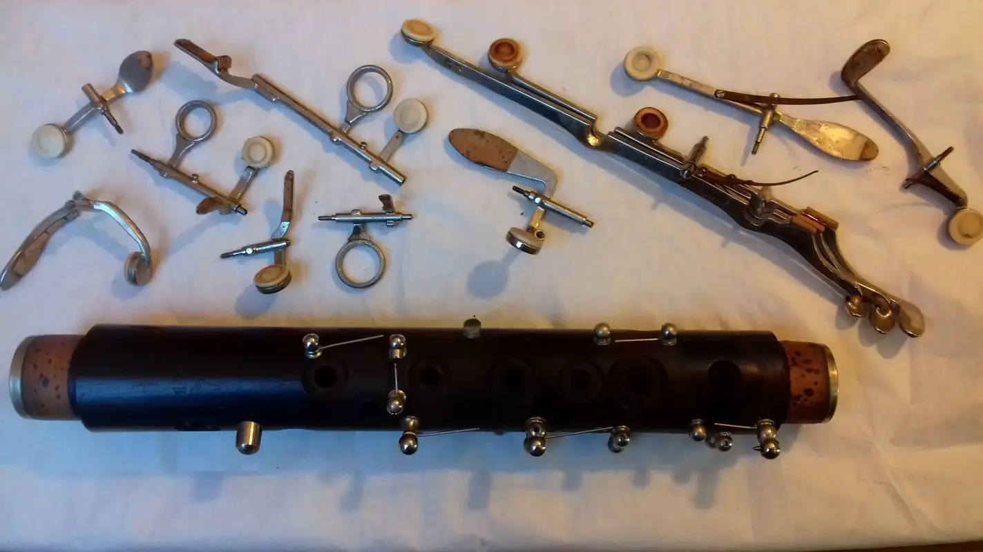 Dissassembled Clarinet